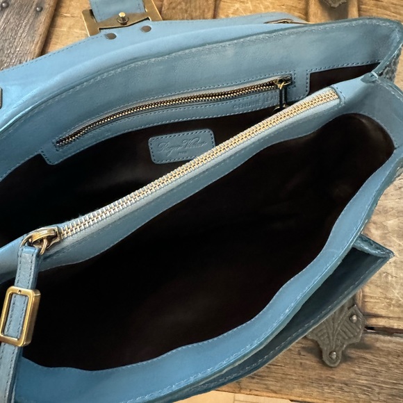 Roger Vivier Metro Handbag in Blue Python - Picture 7 of 12